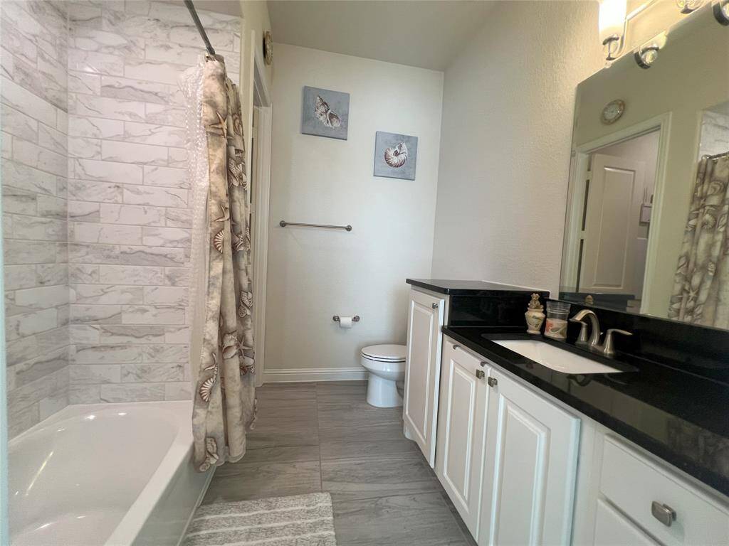 Secondary bathroom