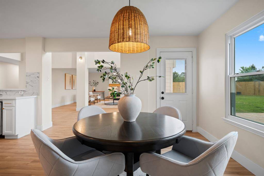 Breakfast room