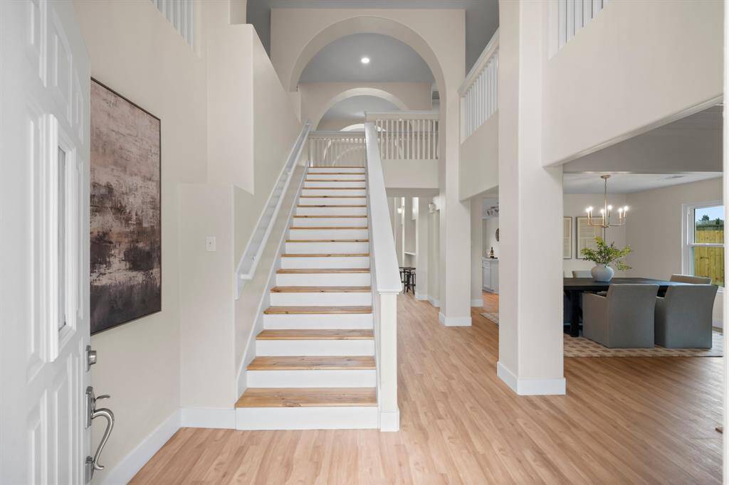 Front Sitting Room/ Formal Living room