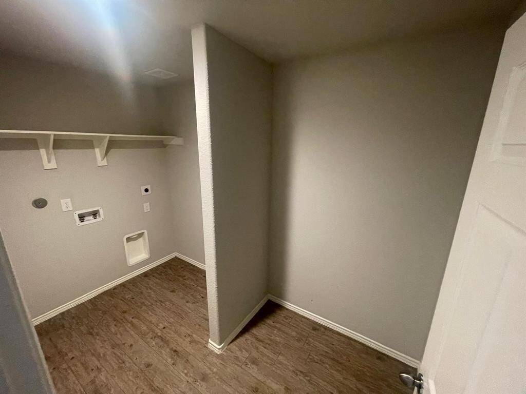 Inhouse Laundry/Utility Room Downstairs!