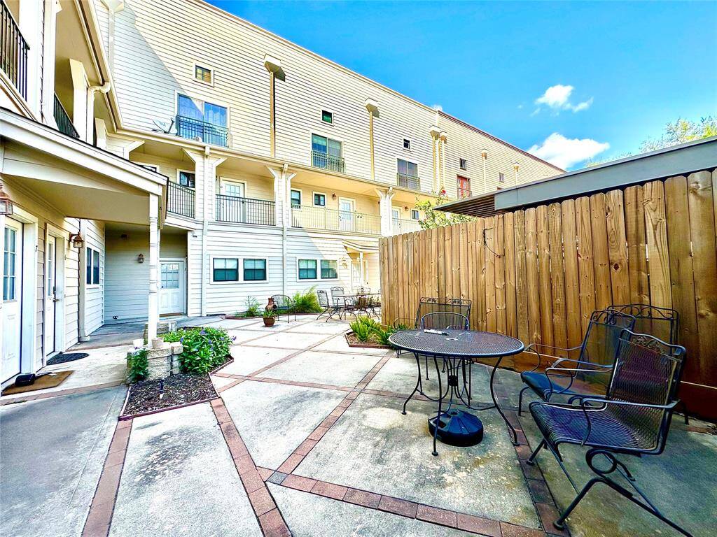 Courtyard is clean and spacious for residents to enjoy.
