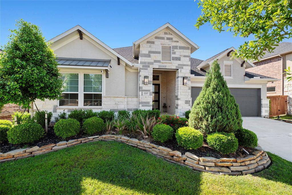 Welcome to this fabulous home in the wonderful Willow Fork Grove community.