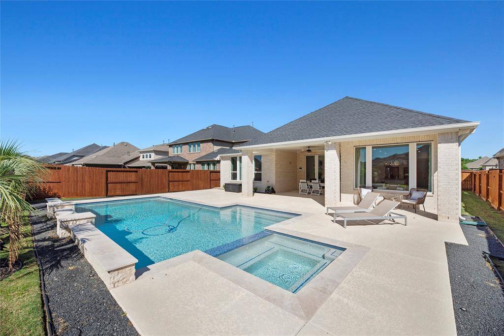 Alternate view of pool/spa