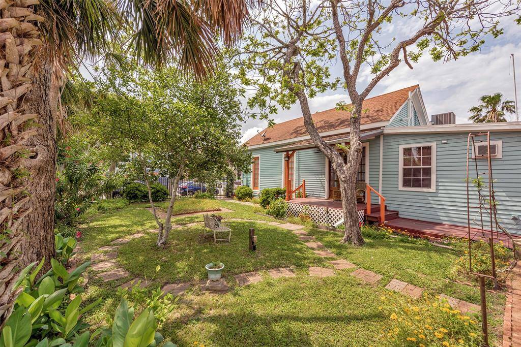 side yard