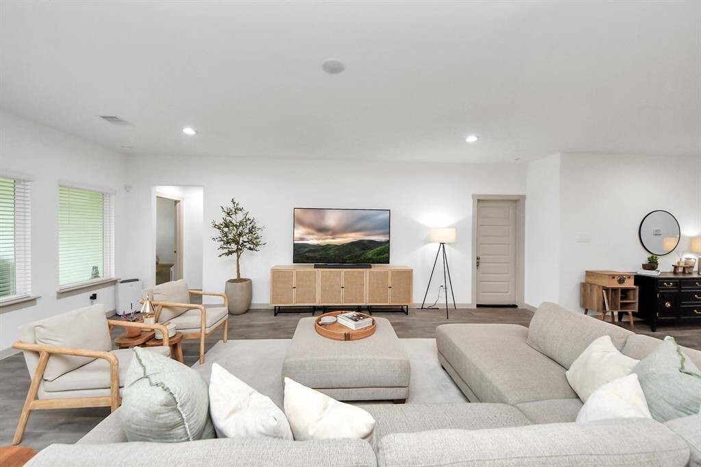 Large Family Room
