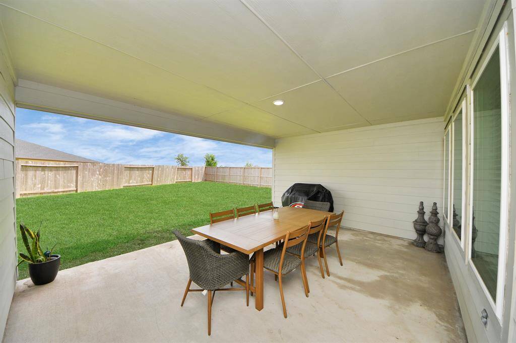 Enclosed Outdoor Patio for Privacy