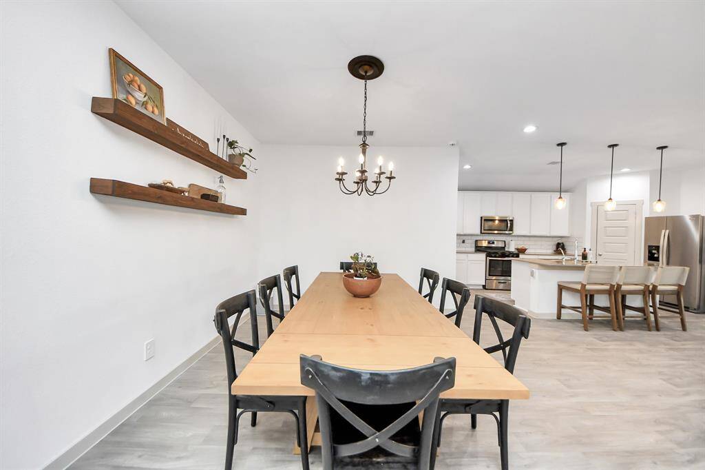 Formal Dining