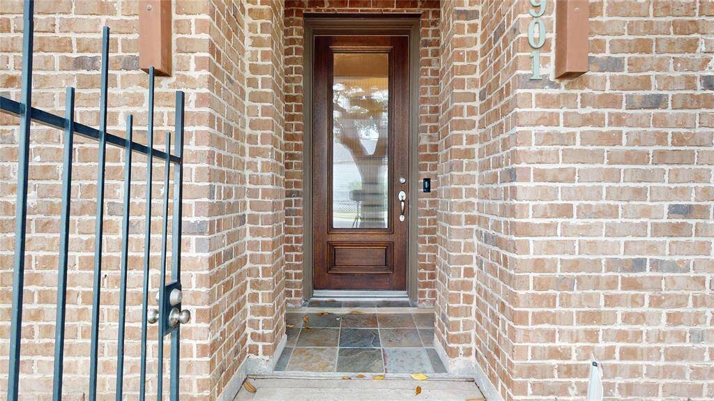 Come on in!...