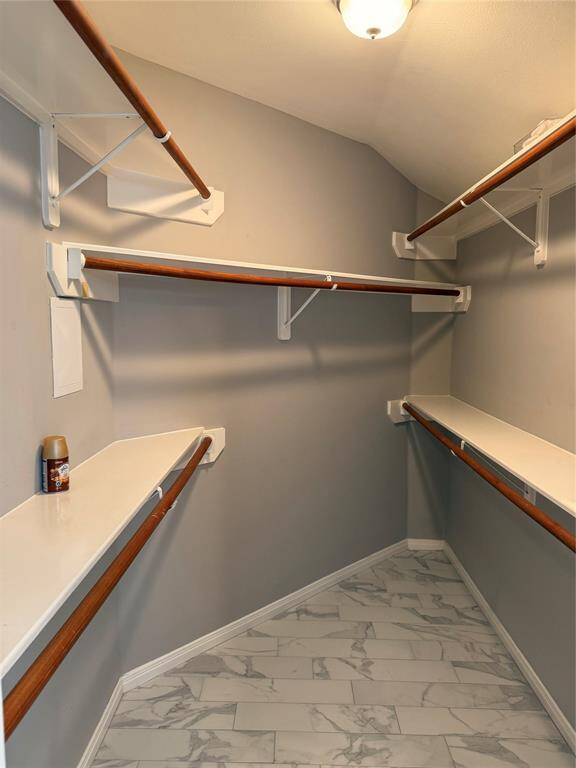 master closet 1
