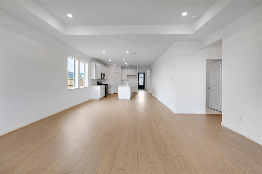 21640 Coronado Green ~ Ready Now