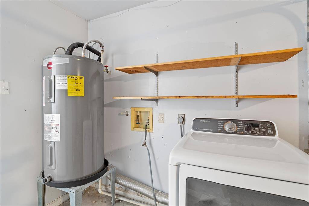 Washer/Dryer hook ups in the garage, dryer included!