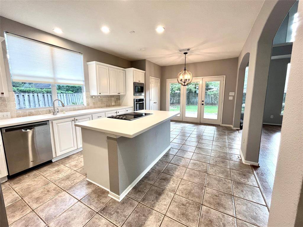 Lot of counter space