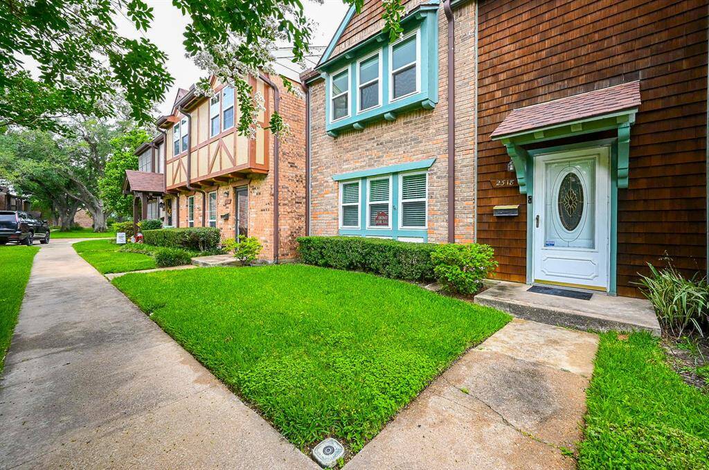 Nestled on a lush greenbelt, this home offers easy access to a pool and pickleball court just steps away.