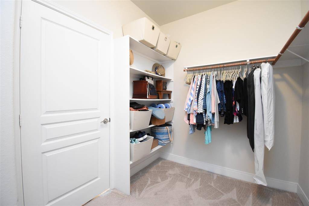 Additional built-in storage is perfect for shoes, accessories, or anything else you need to keep organized and easily accessible.
