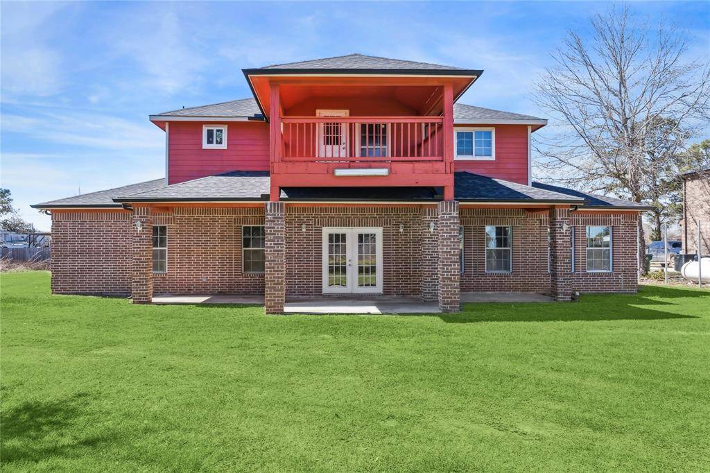 Expansive balconies ideal for relaxation or entertaining.