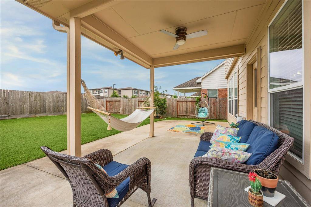 RELAXING OUTDOOR COVERED LIVING SPACE