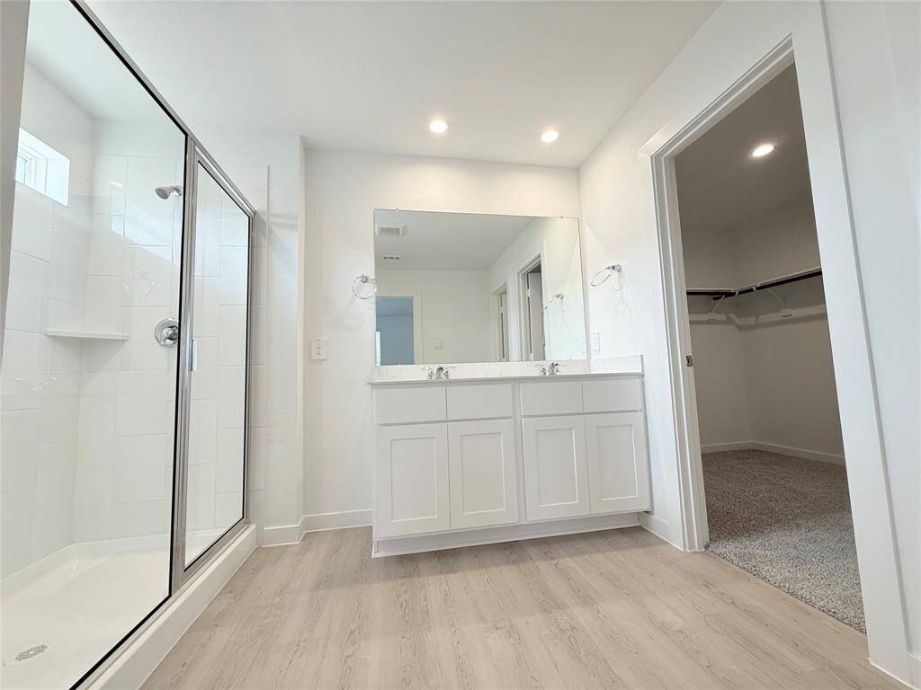 Double vanity