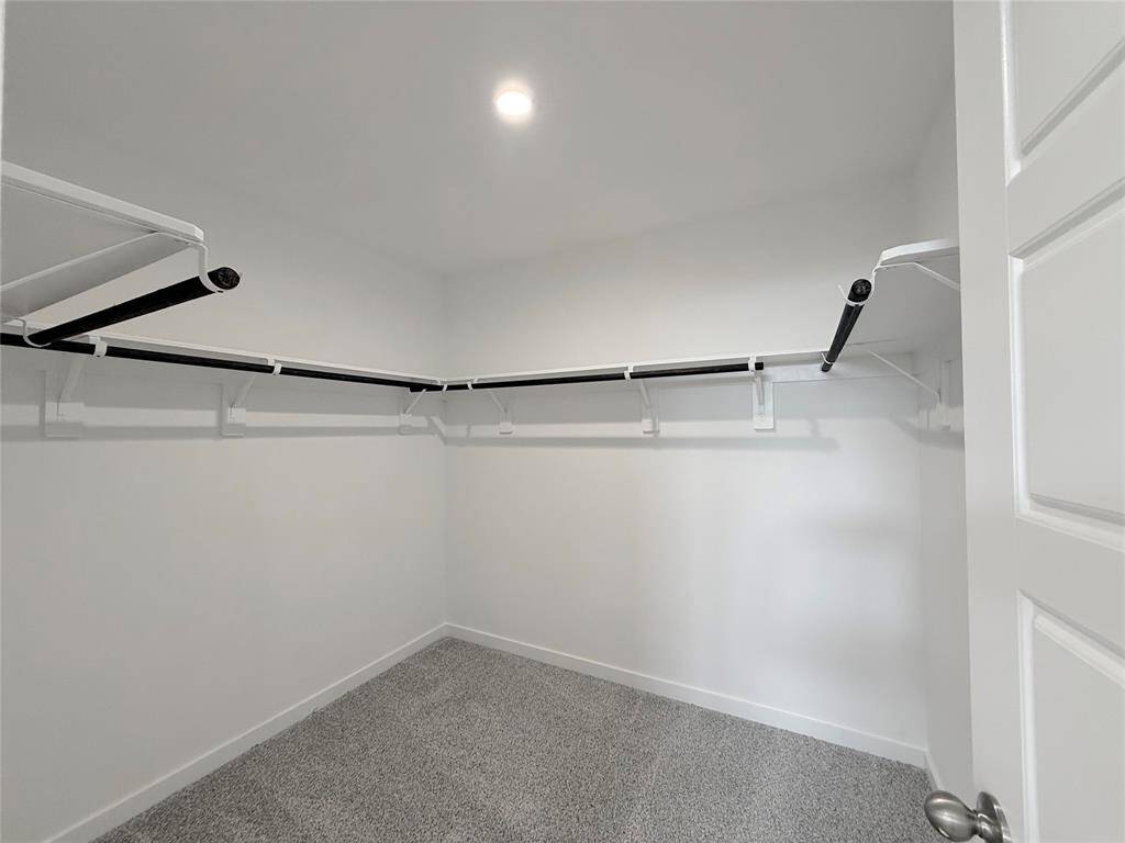 Walk-in closet