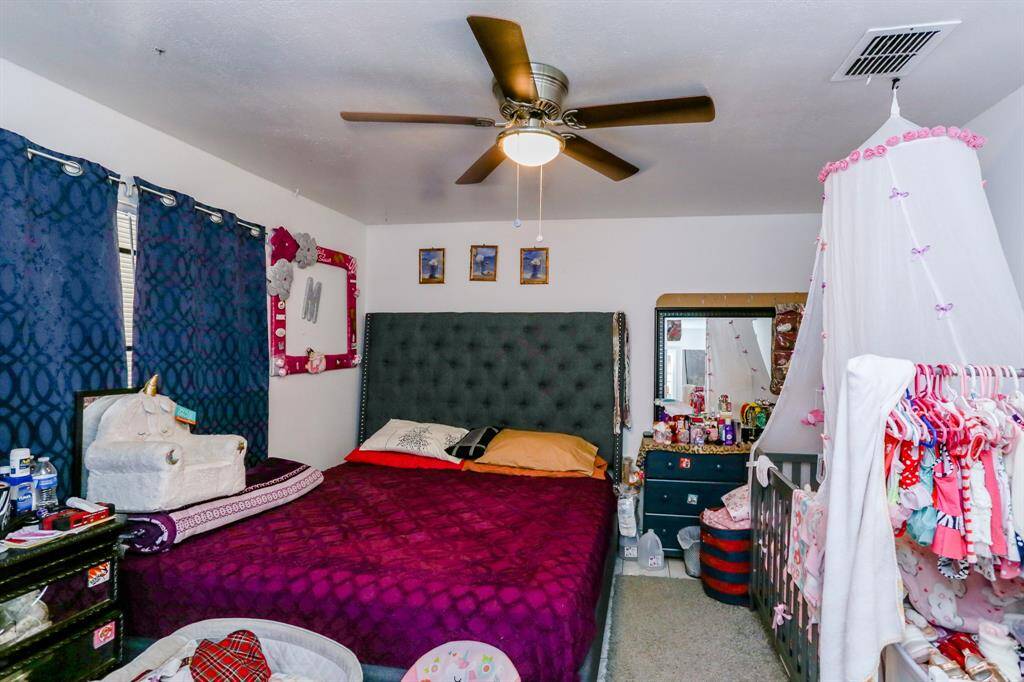 Bedroom tile floors