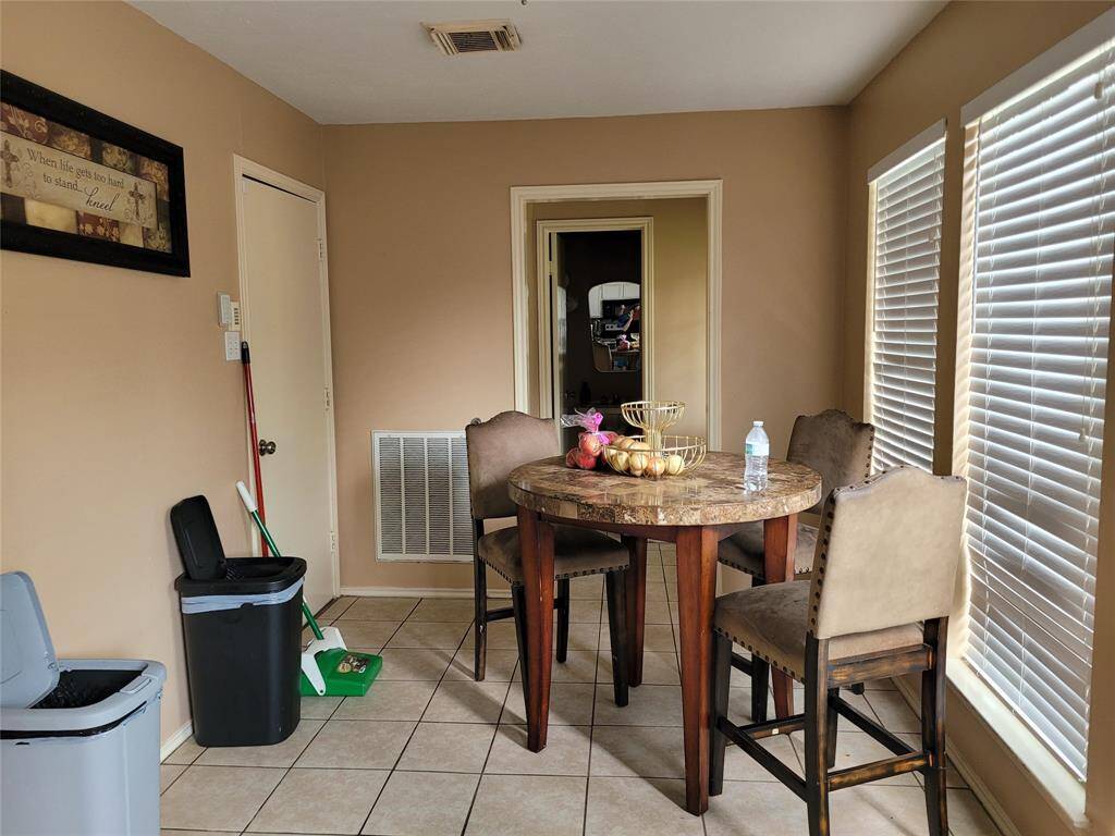 Dining room