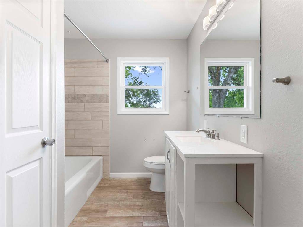 Hallway guest bathroom