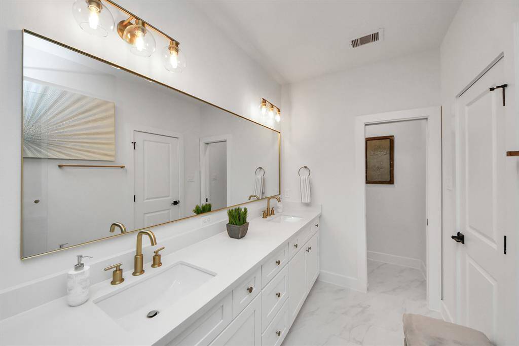 Double sinks