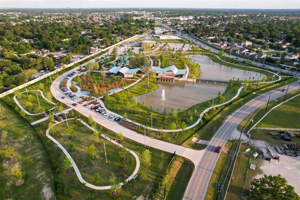Bridgestone MUD Pavillion backs up to neighborhood.