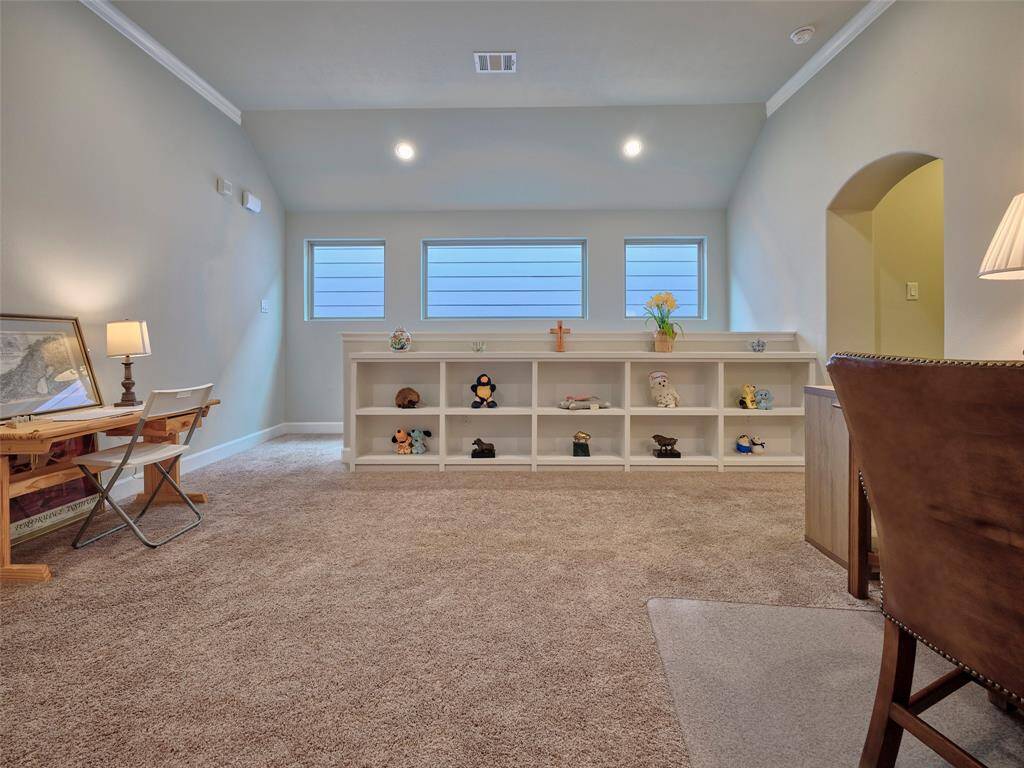 The built-in shelves offer ample storage space.