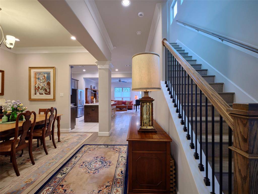 The living area is situated on the first floor, which is quite a rare find.