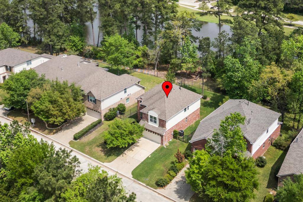 Beautiful home for sale in Creekside The Woodlands!
