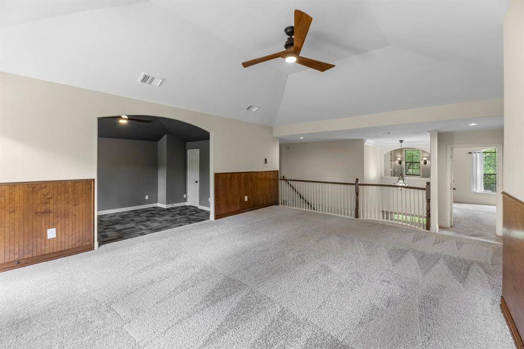 Gameroom upstairs