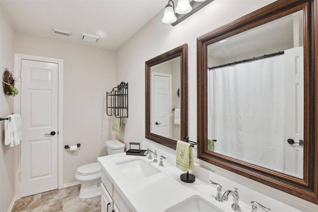 Dual Sinks Here