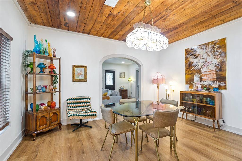 Another view of the dining room