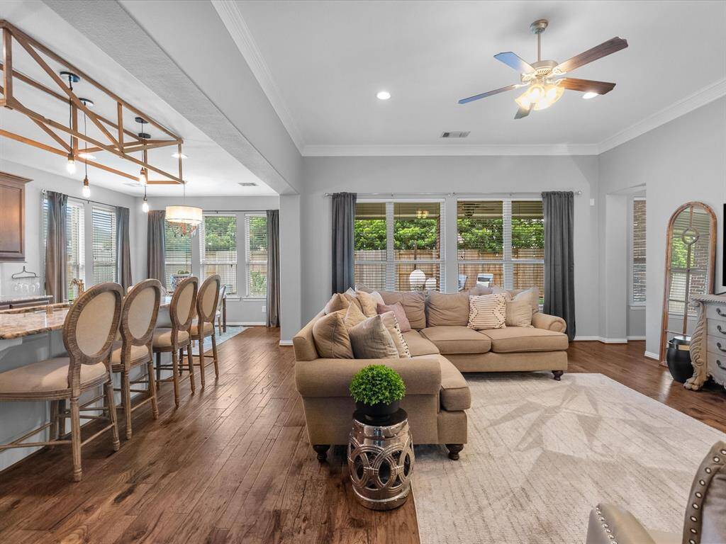 Open concept to living room