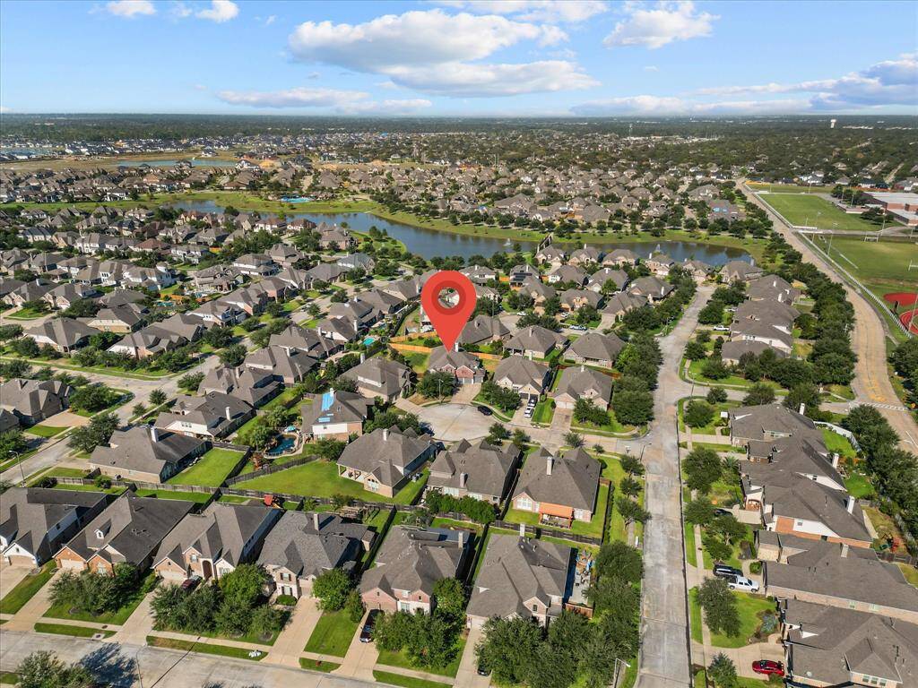 Nestled quietly in the community of West Ranch, with lots of ammenities!
