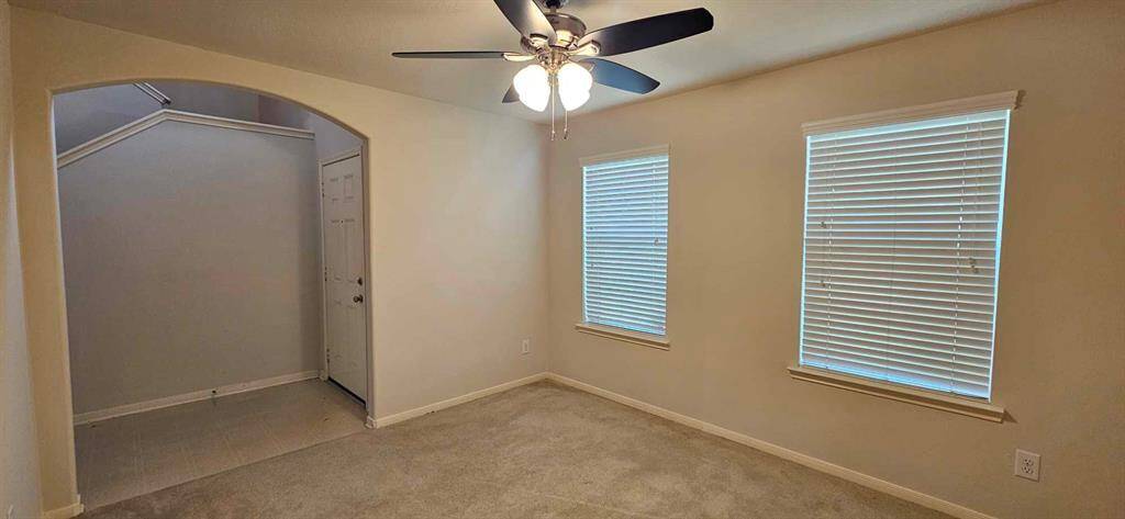 Dining room to the Foyer