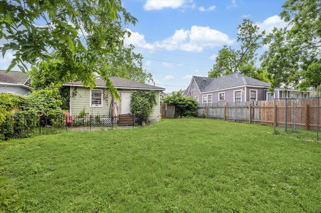 View of backyard