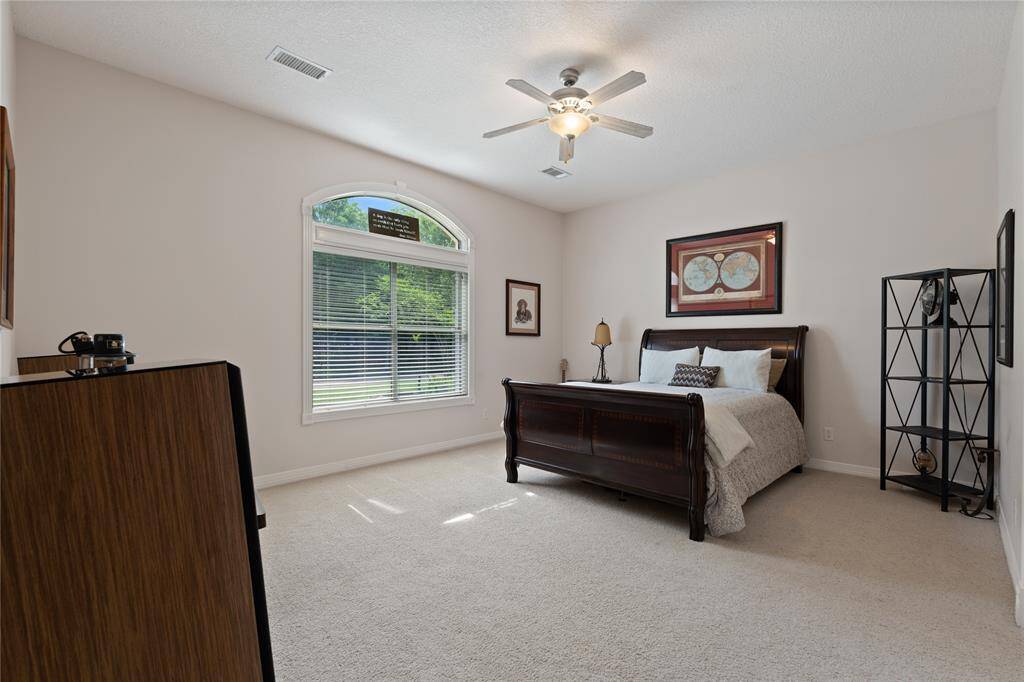 First Secondary Bedroom, Large room 18x14
