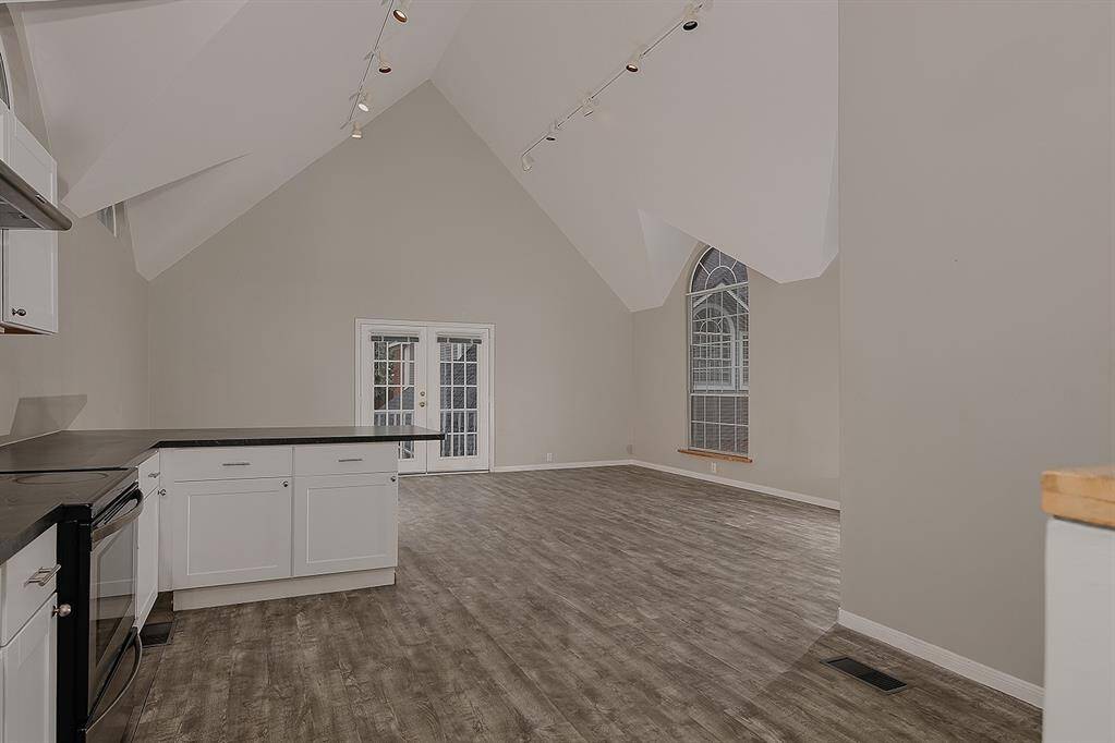 Soaring Ceilings with natural light