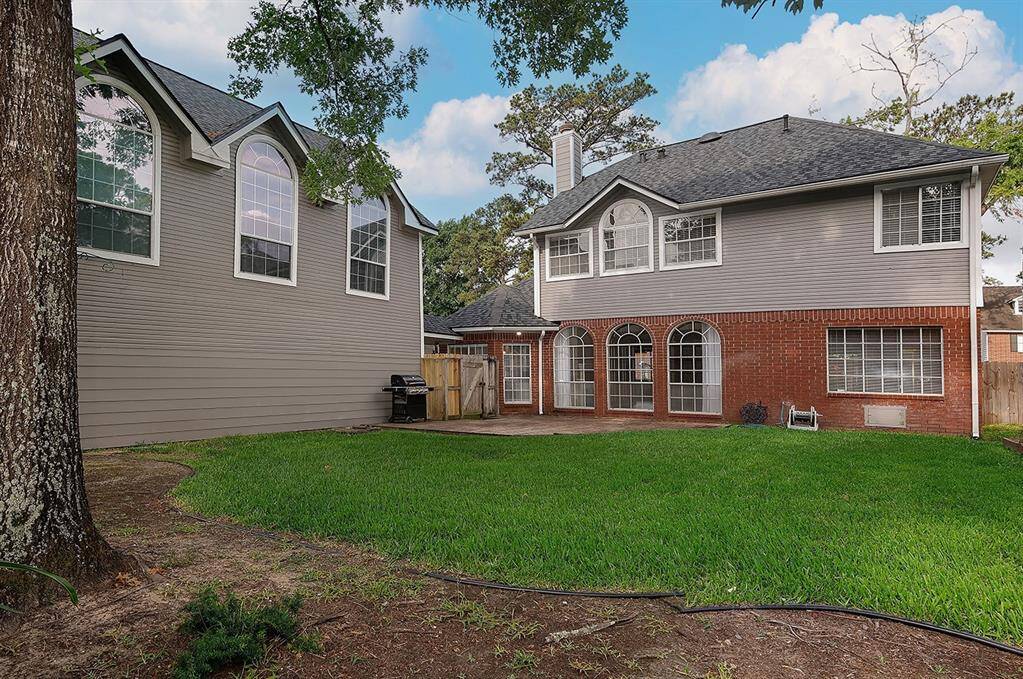 Spacious Backyard