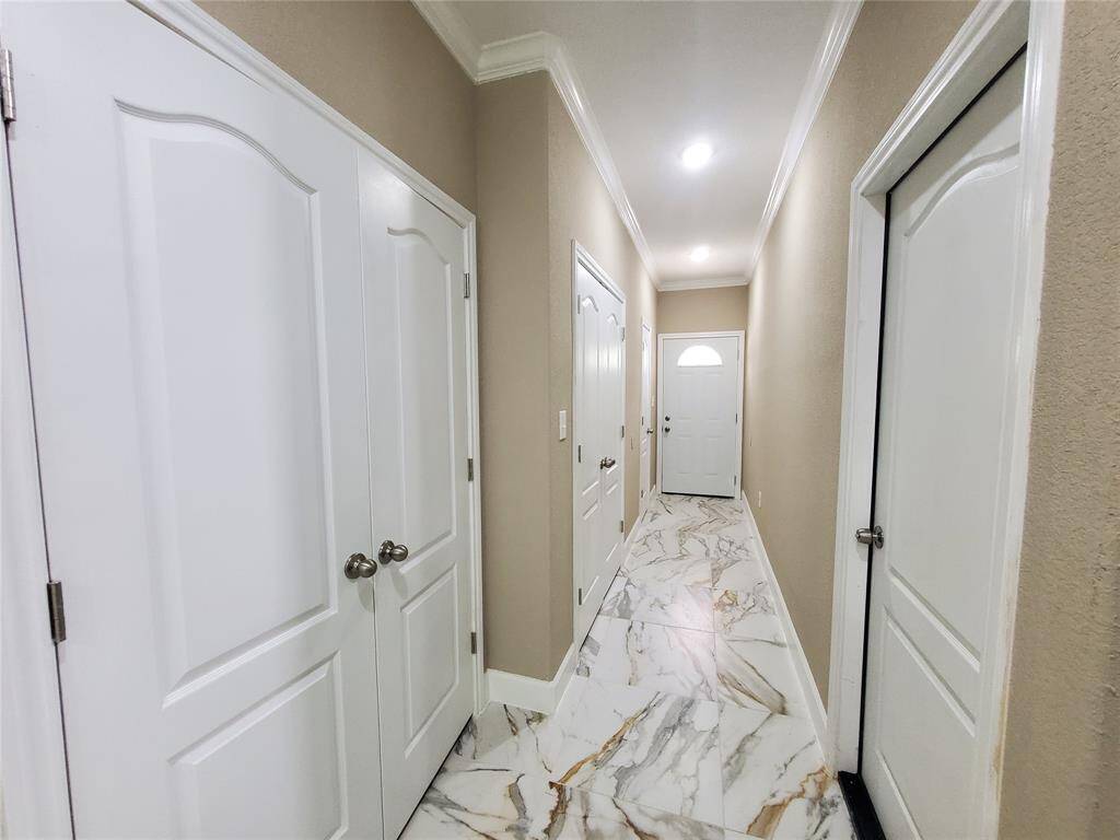 Entry of Unit A