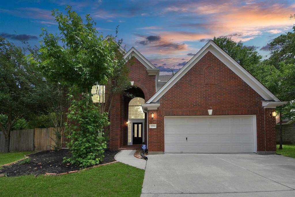 Welcome to 13730 Anderson Woods Dr. - Updated Roof in 2023 and Trane HVAC SYSTEM 2023