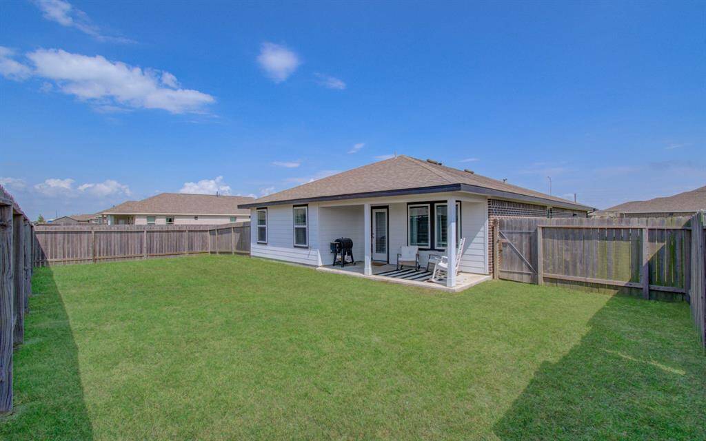 Covered patio!