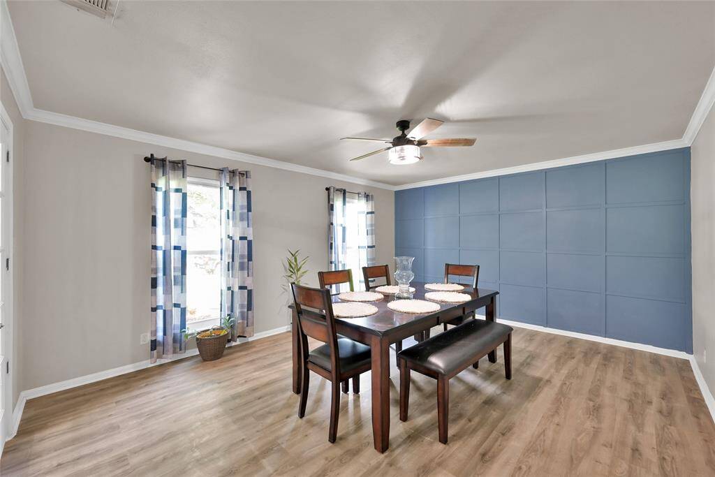 Office/flex space/dining area.