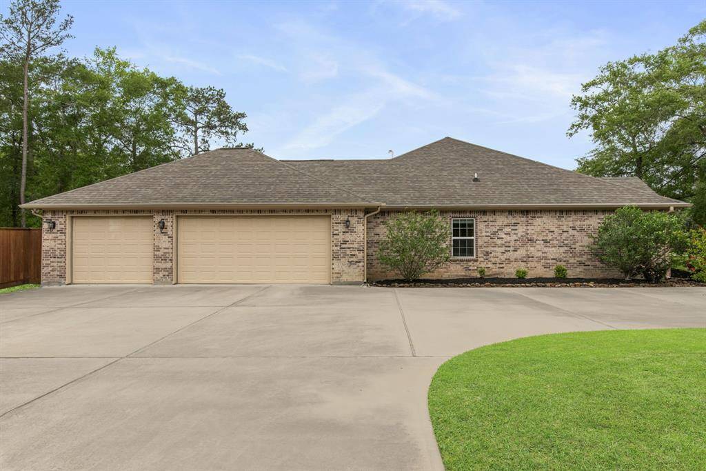 3 car garage access
