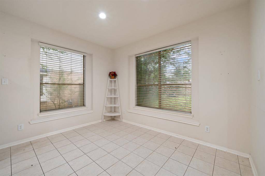 Breakfast room
