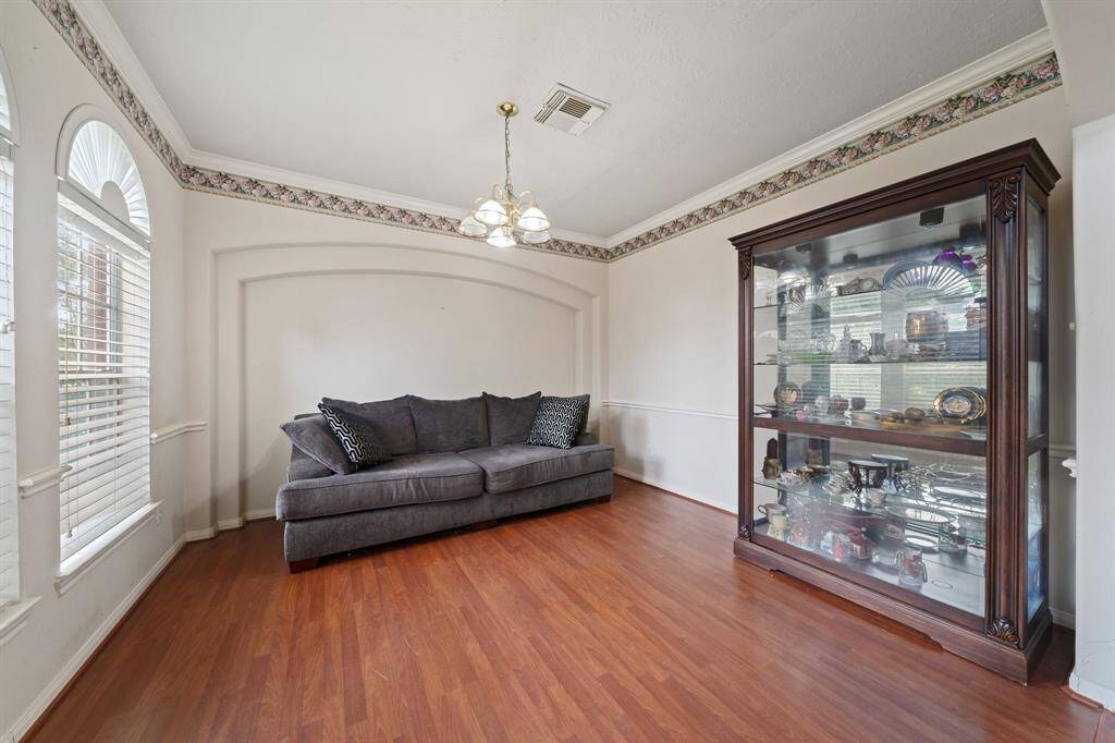 Home Office/Formal Dining