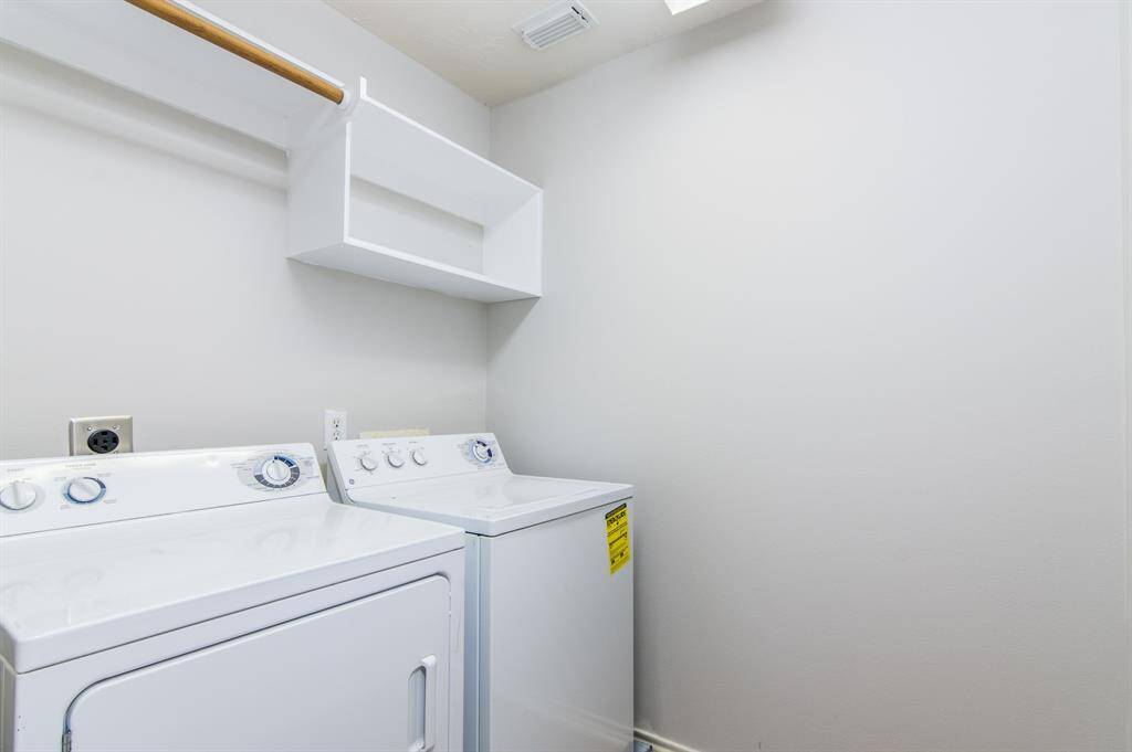 Washer & Dryer included