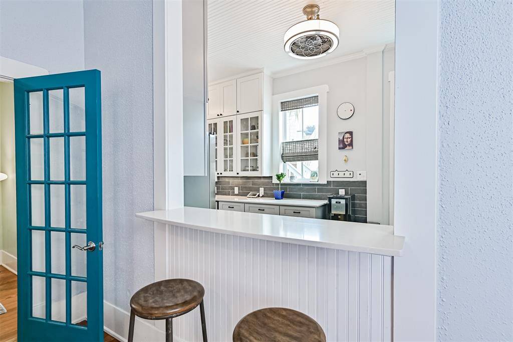 Kitchen/Dining Room Pass-Through & Bar
