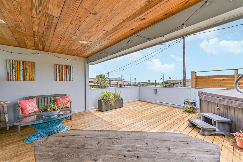Incredible breezes and ocean views here!